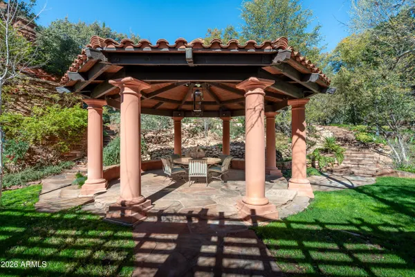 $17,000,000 | 30-40 Squaw Lane, Sedona, AZ 86336
