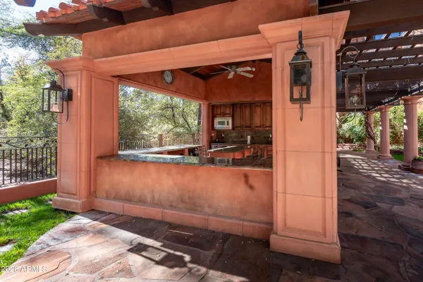 $17,000,000 | 30-40 Squaw Lane, Sedona, AZ 86336