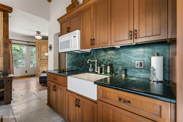 $17,000,000 | 30-40 Squaw Lane, Sedona, AZ 86336