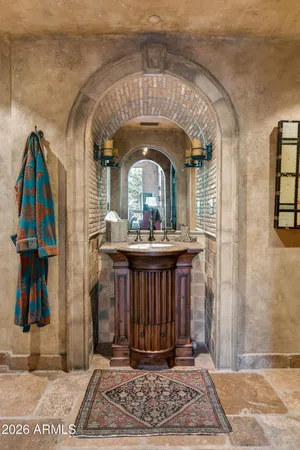 $17,000,000 | 30-40 Squaw Lane, Sedona, AZ 86336