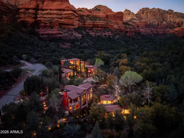 $17,000,000 | 30-40 Squaw Lane, Sedona, AZ 86336