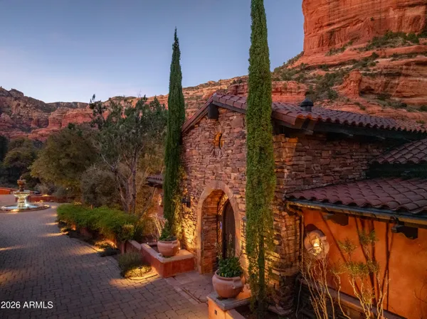 $17,000,000 | 30-40 Squaw Lane, Sedona, AZ 86336