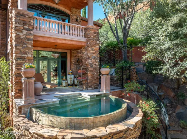 $17,000,000 | 30-40 Squaw Lane, Sedona, AZ 86336