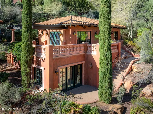 $17,000,000 | 30-40 Squaw Lane, Sedona, AZ 86336