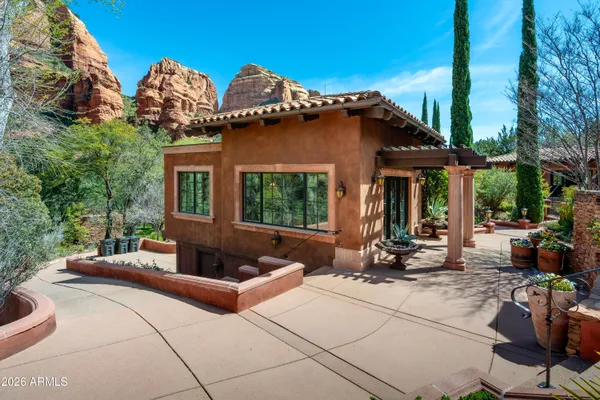 $17,000,000 | 30-40 Squaw Lane, Sedona, AZ 86336