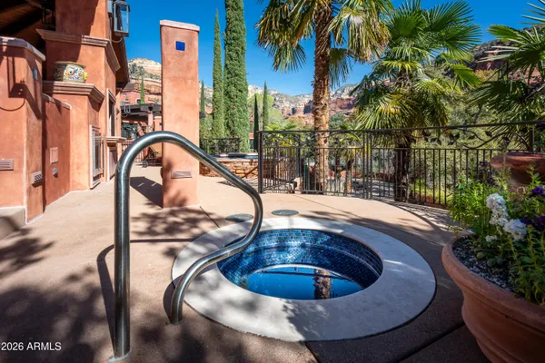 $17,000,000 | 30-40 Squaw Lane, Sedona, AZ 86336