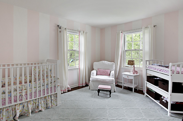 815 Alles Road Winnetka, IL 60093 - Photo 15 of 20 a bedroom with furniture and a window