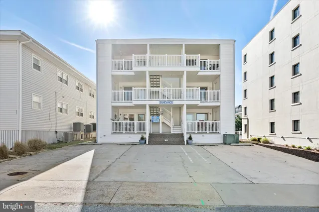 $415,000 | 5 139th Street, Unit 301, Ocean City, MD 21842