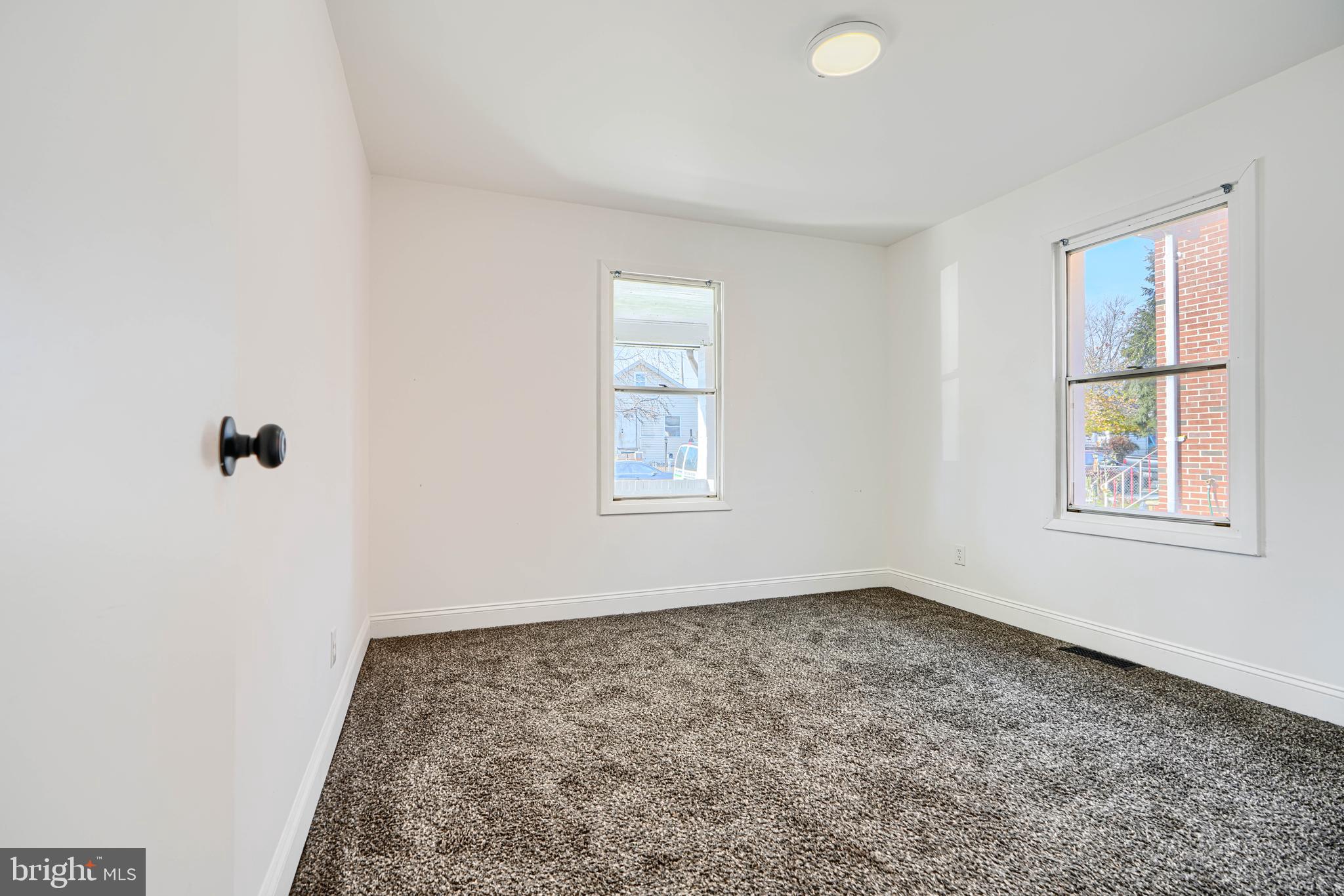 1849 Portship Road Dundalk, MD 21222 - Photo 13 of 21