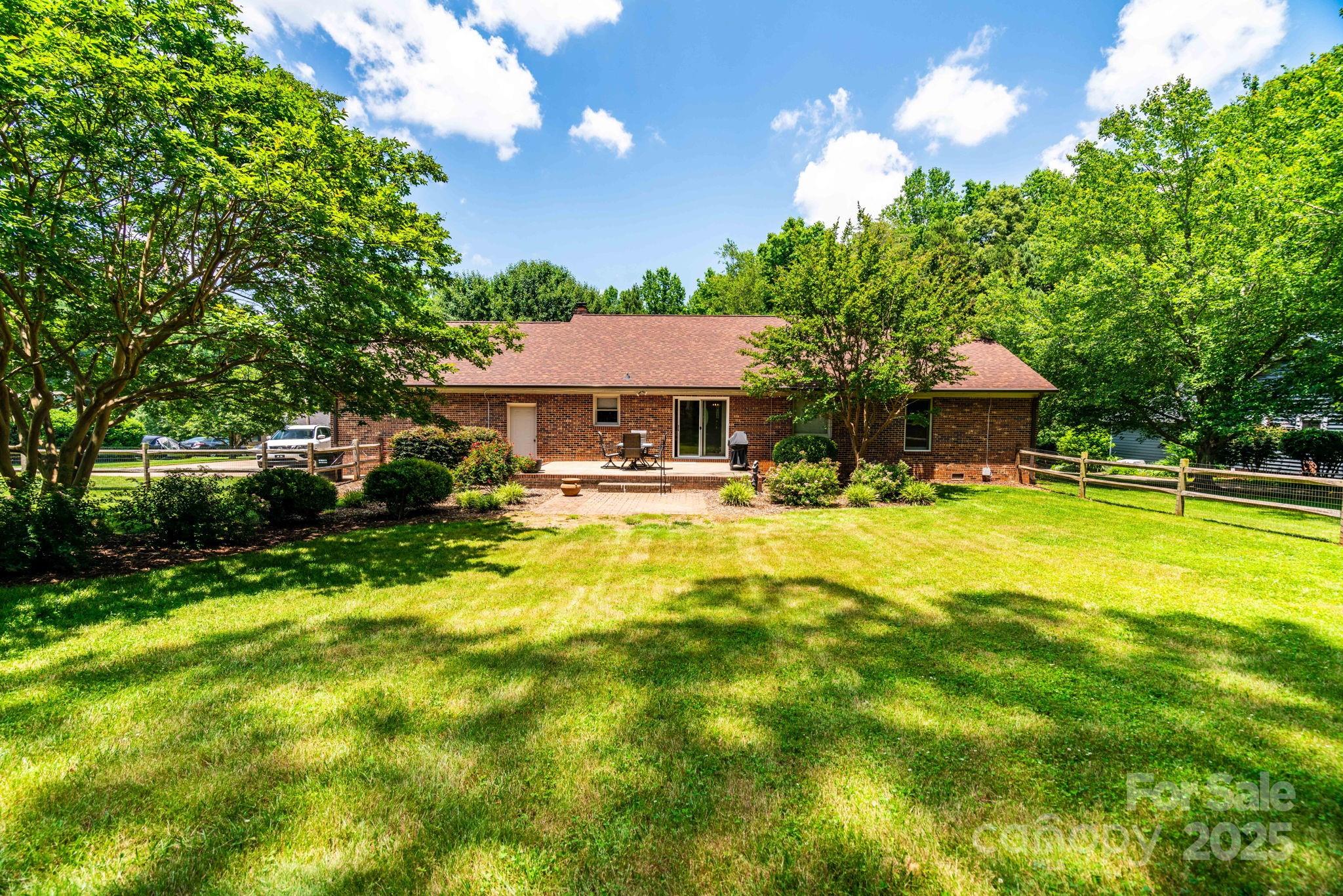 2209 Cardinal Loop Stanley, NC 28164 - Photo 23 of 33 Gallery Image 23
