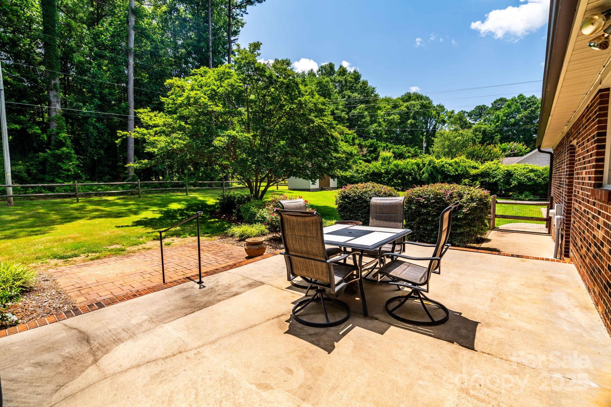2209 Cardinal Loop Stanley, NC 28164 - Photo 26 of 33 Gallery Image 26