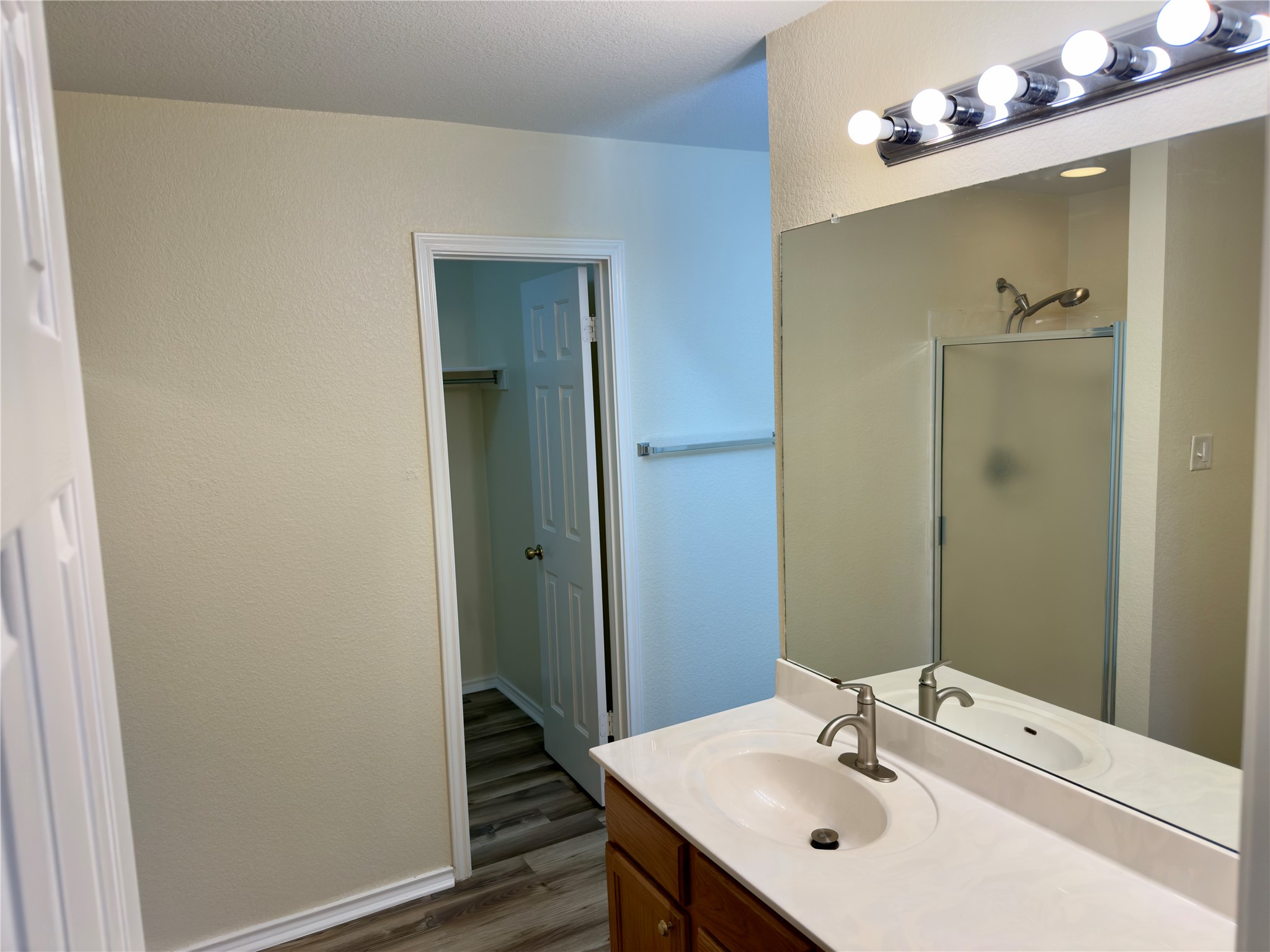 1206 Devil Ridge Cedar Park, TX 78613 - Photo 23 of 38 a bathroom with a sink and a mirror