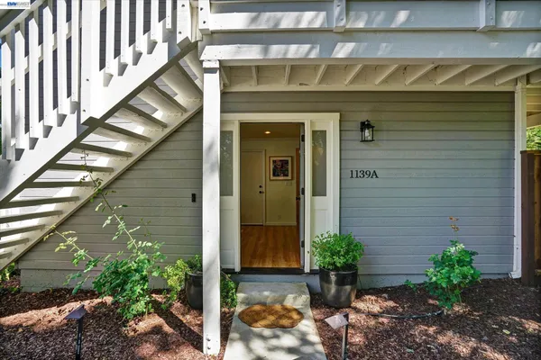 $674,900 | 1139 Kottinger Drive, Unit A, Pleasanton, CA 94566