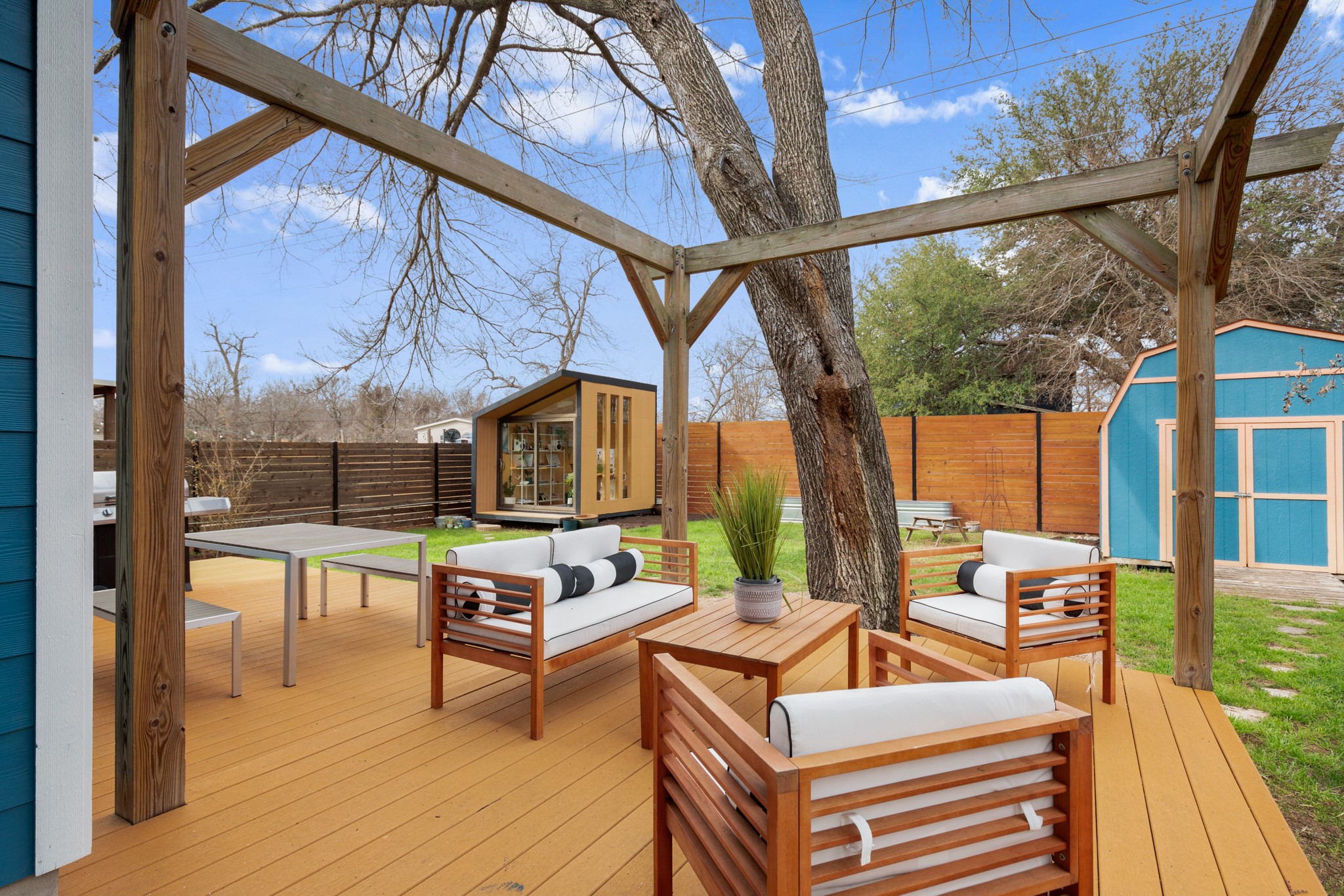 1104 Richardine Avenue Austin, TX 78721 - Photo 2 of 26 1104 Richardine Ave.