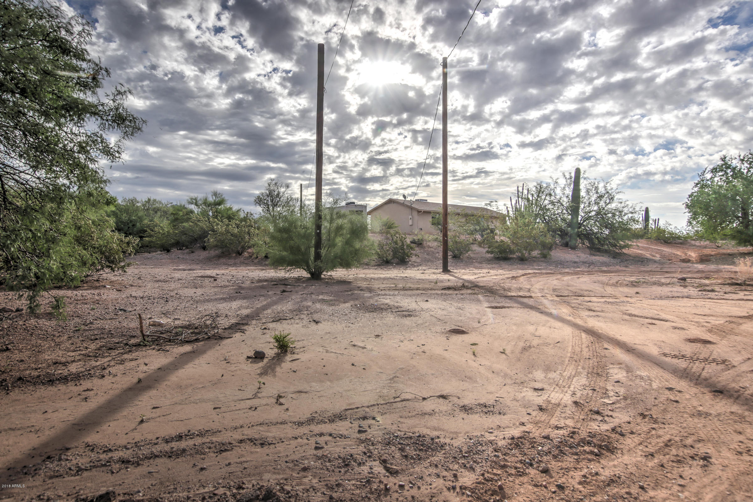 525 South Vista Road Apache Junction, AZ 85119 - Photo 23 of 32 525 S Vista Rd-1