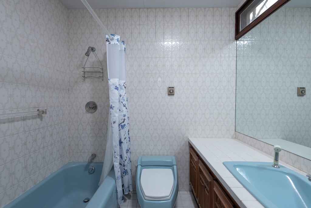 31 Howland Lane Hingham, MA 02043 - Photo 14 of 25