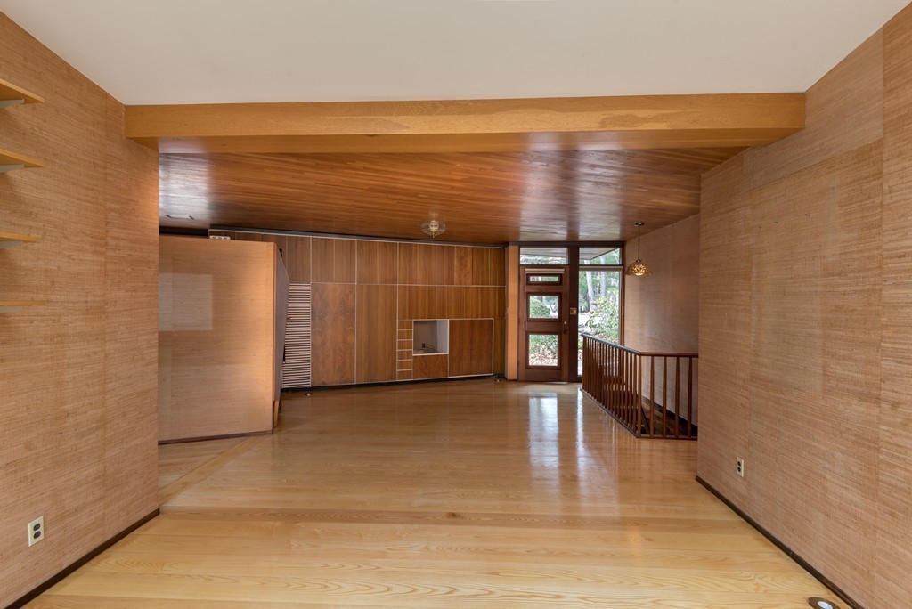 31 Howland Lane Hingham, MA 02043 - Photo 6 of 25