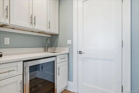$4,799,000 | 7 Preston Lane, East Setauket, NY 11733