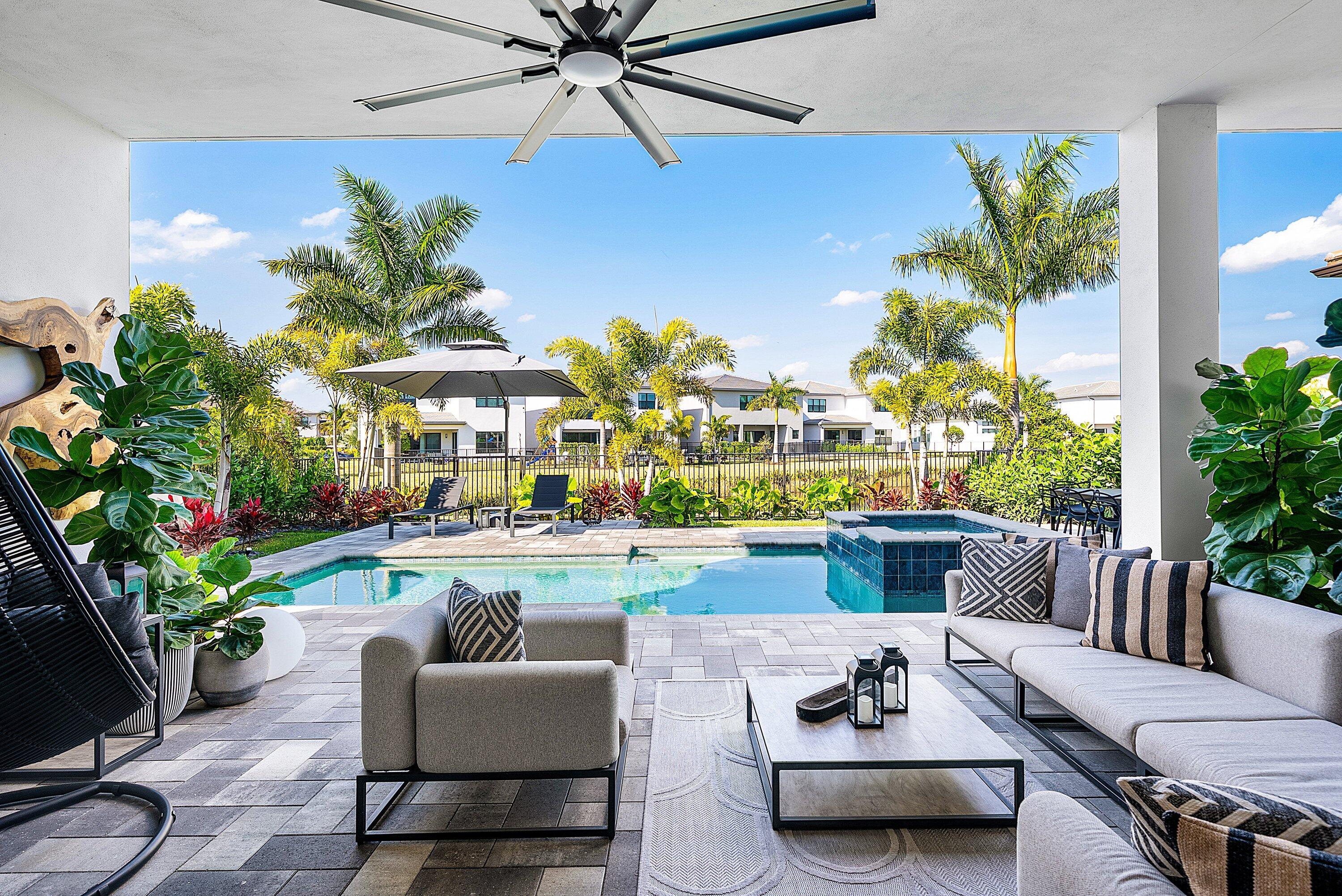 8325 Royal County Down Road Boca Raton, FL 33434 - Photo 45 of 115 050-8325RoyalCountyDownRoad-BocaRaton-FL