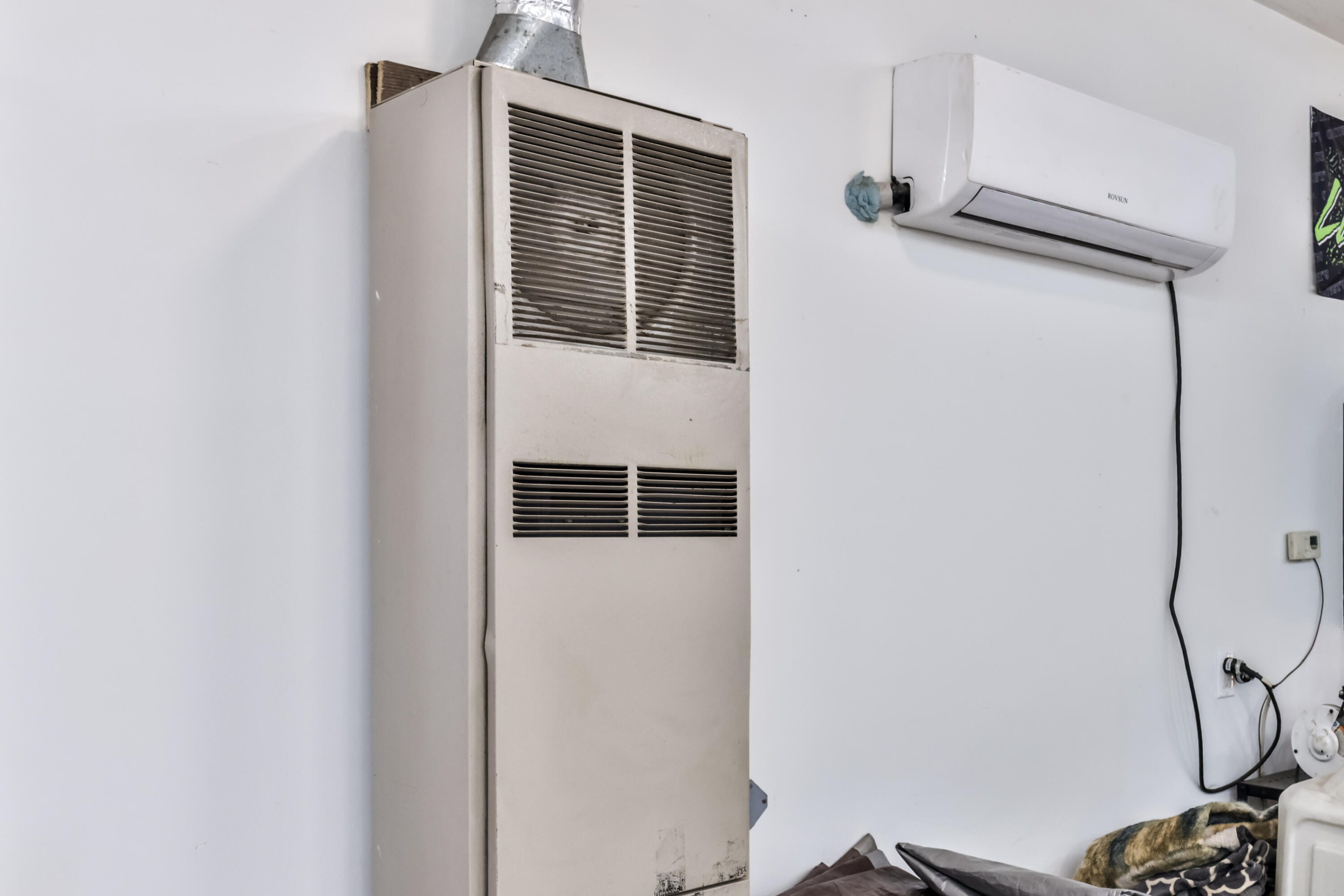 5053 Anderson Road Hurley, WI 54534 - Photo 27 of 33 Heated and Cooled Garage