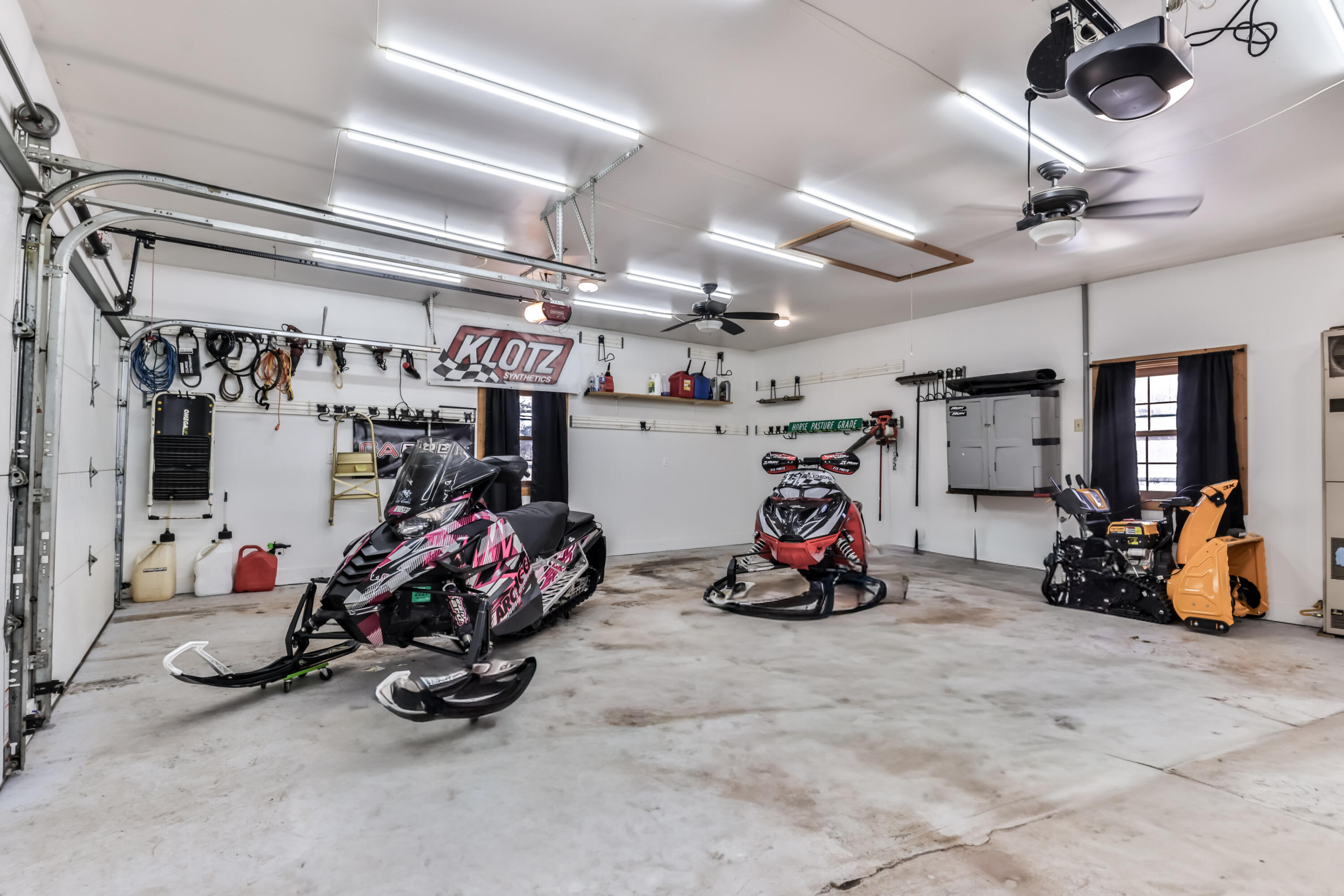 5053 Anderson Road Carey, WI 54534 - Photo 28 of 33 Garage Interior