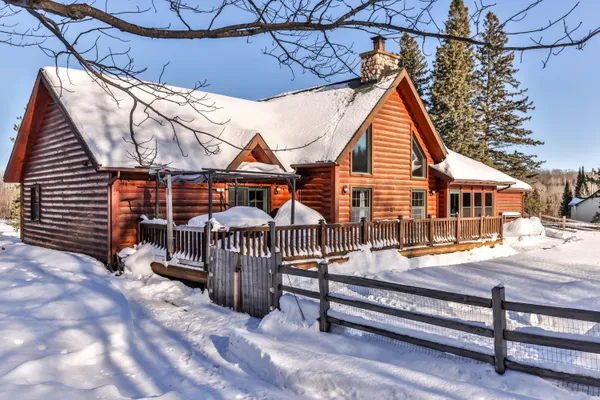 $569,900 | 5053 Anderson Road, Carey, WI 54534