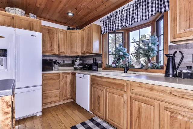 $579,900 | 5053 Anderson Road, Hurley, WI 54534