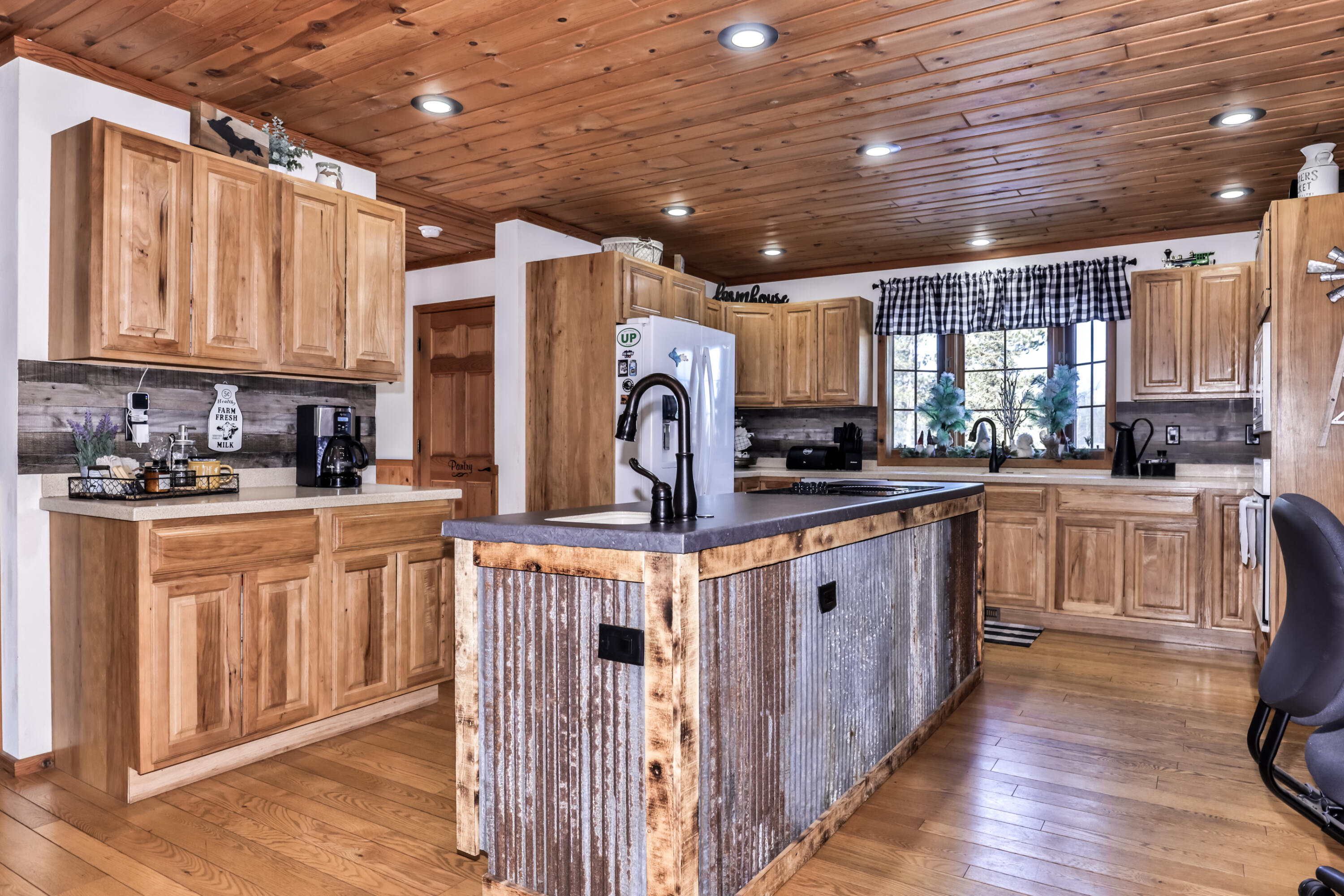 5053 Anderson Road Carey, WI 54534 - Photo 7 of 33 Kitchen