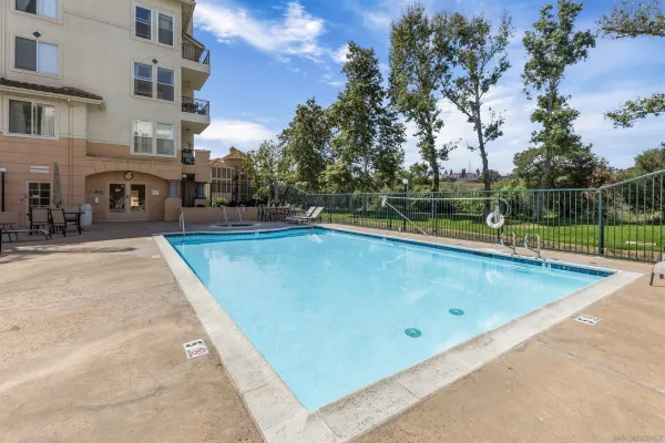 $749,000 | 640 Camino De La Reina, Unit 1109, San Diego, CA 92108
