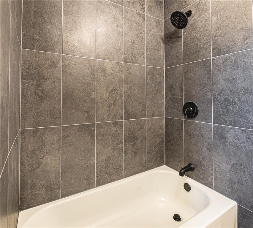 13332 Little Farm Road Excelsior Springs, MO 64024 - Photo 15 of 25