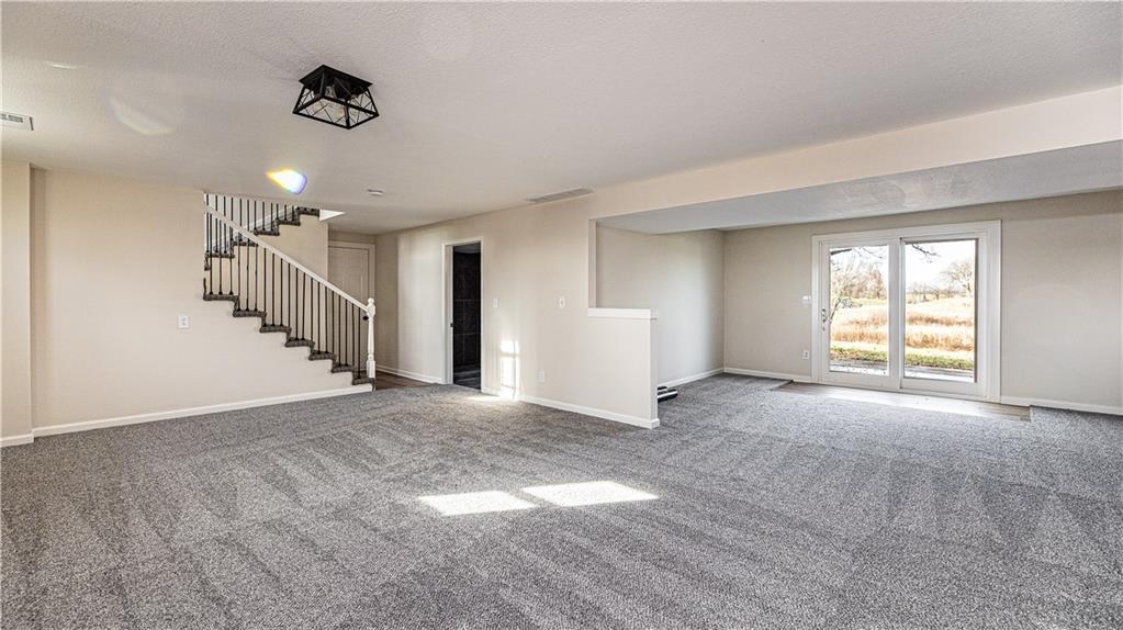 13332 Little Farm Road Excelsior Springs, MO 64024 - Photo 17 of 25