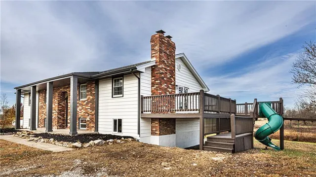 $525,000 | 13332 Little Farm Road, Excelsior Springs, MO 64024