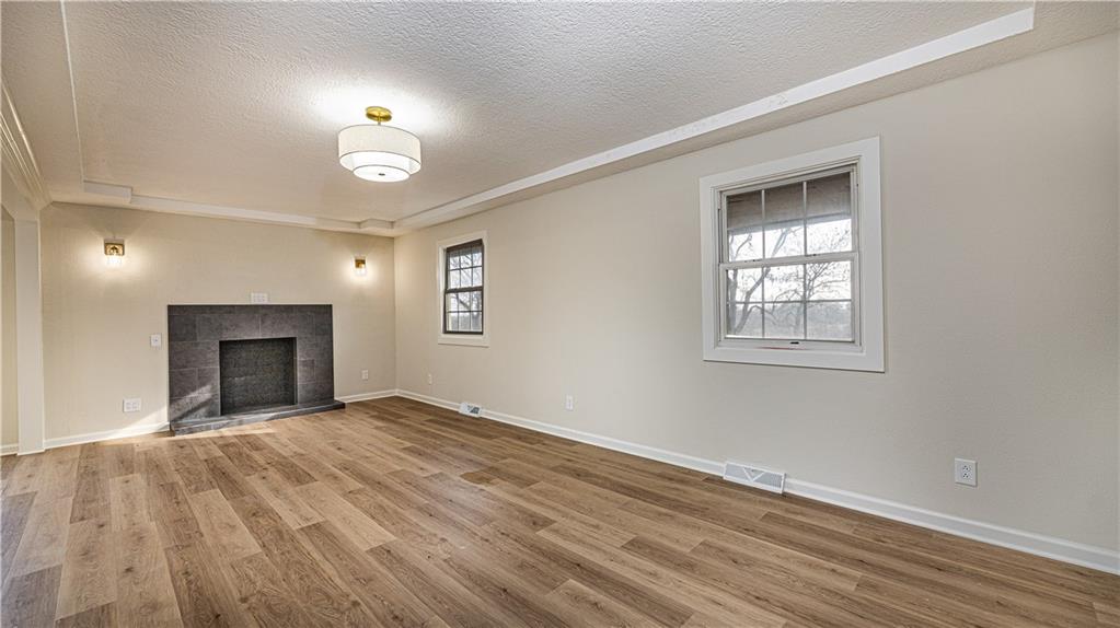 13332 Little Farm Road Excelsior Springs, MO 64024 - Photo 4 of 25