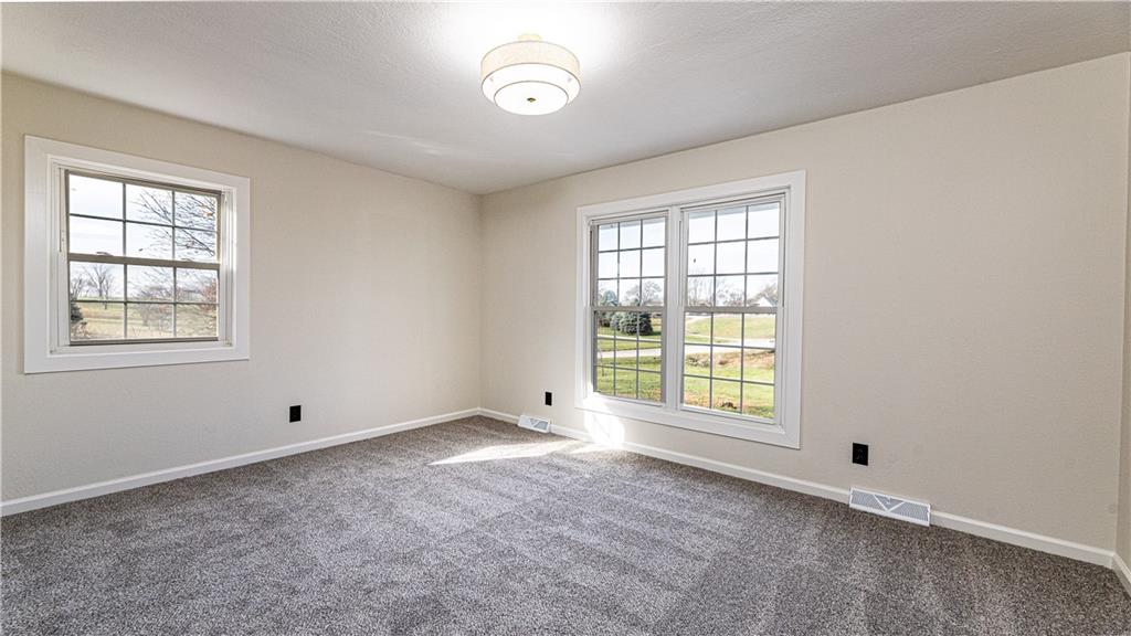 13332 Little Farm Road Excelsior Springs, MO 64024 - Photo 10 of 25