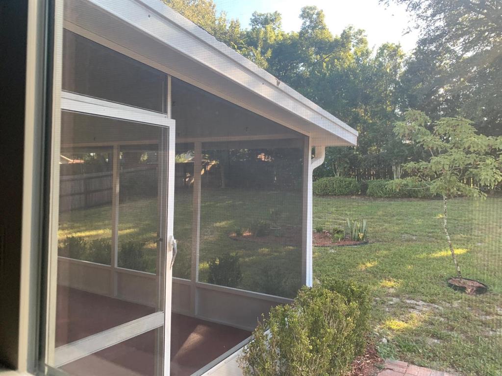 5127 Mill Stream Road Ocoee, FL 34761 - Photo 16 of 20 a bathroom with a shower