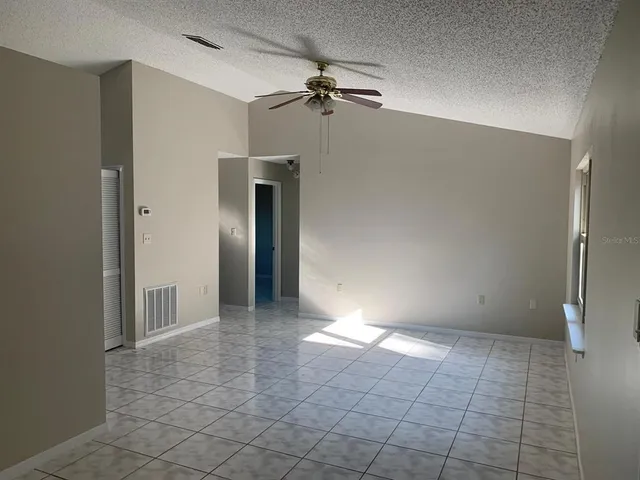 $2,300 | 5127 Mill Stream Road, Ocoee, FL 34761