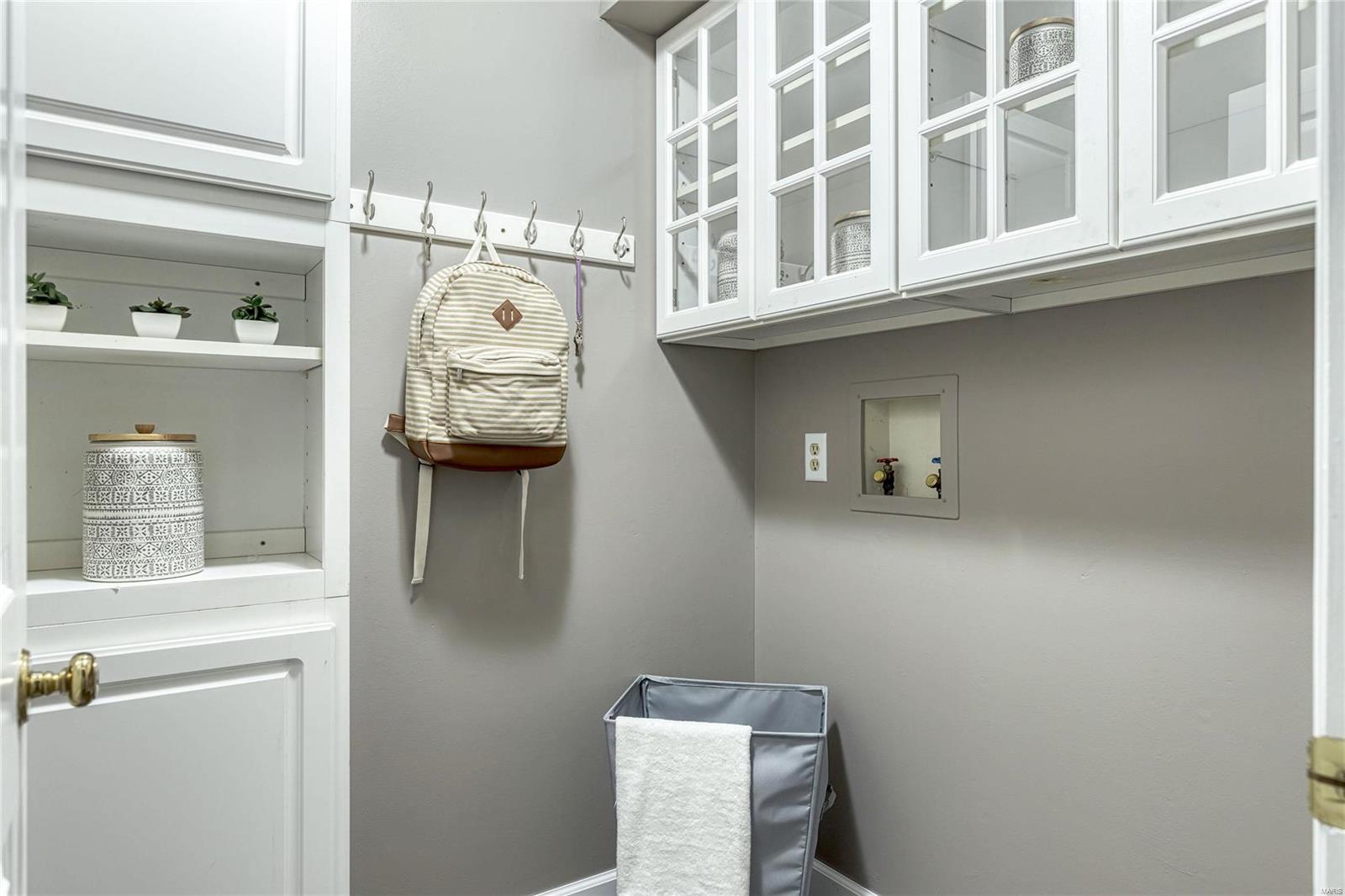 716 Turtle Cove Ballwin, MO 63011 - Photo 13 of 40