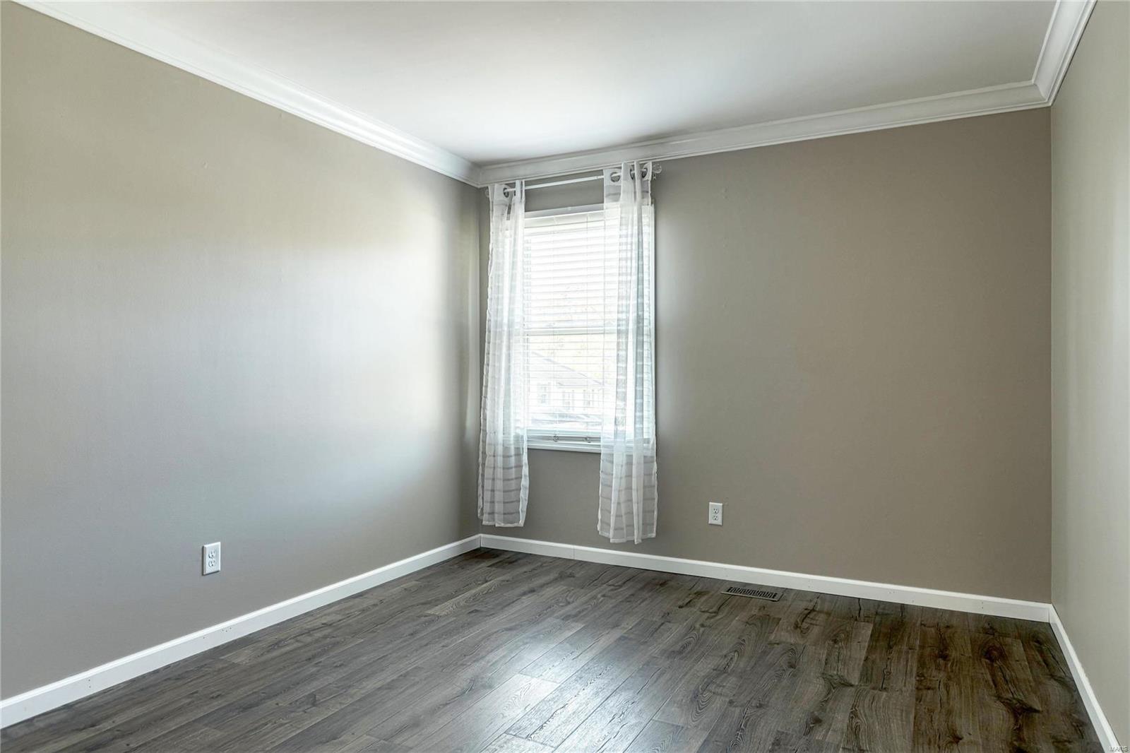 716 Turtle Cove Ballwin, MO 63011 - Photo 23 of 40