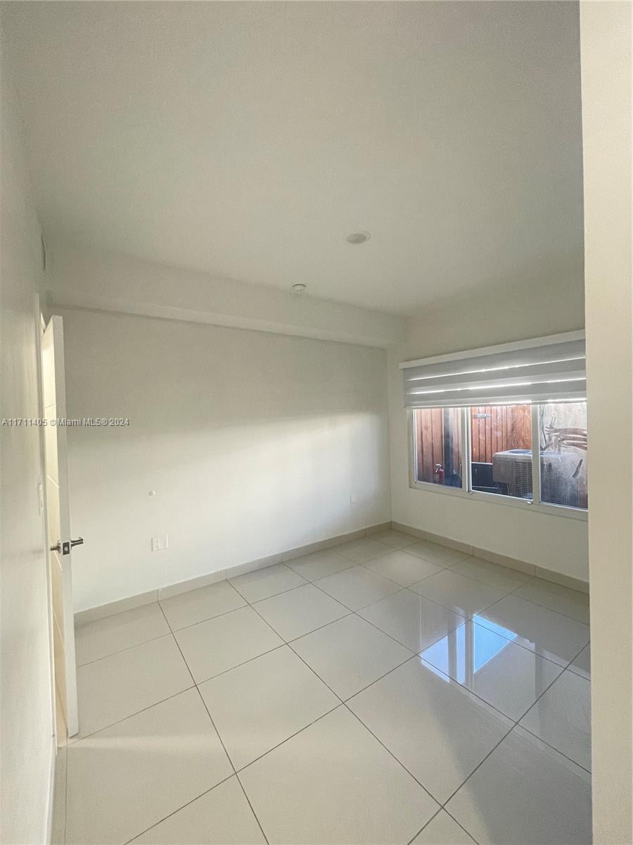 13936 Southwest 259th Street Homestead, FL 33032 - Photo 6 of 18