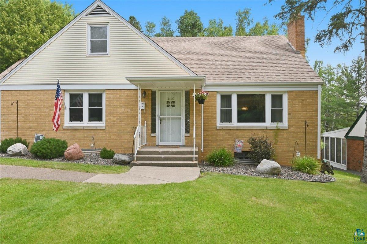426 Ridgewood Road Duluth, MN 55804 - Photo 1 of 15