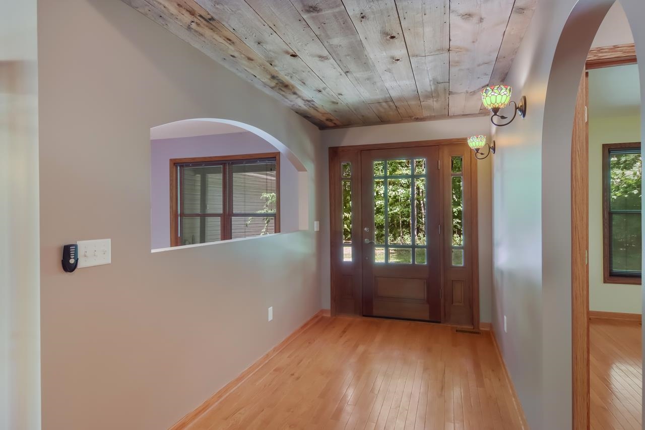 16275 Aletha Road Interlochen, MI 49643 - Photo 7 of 44 1911907-6.JPG