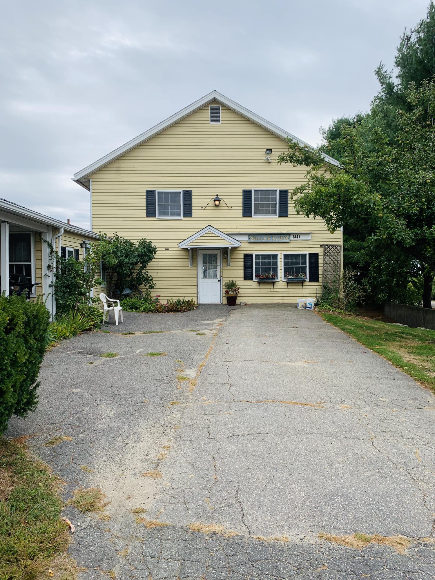 1847 Post Road Wells, ME 04090 - Photo 3 of 116 IMG_1807