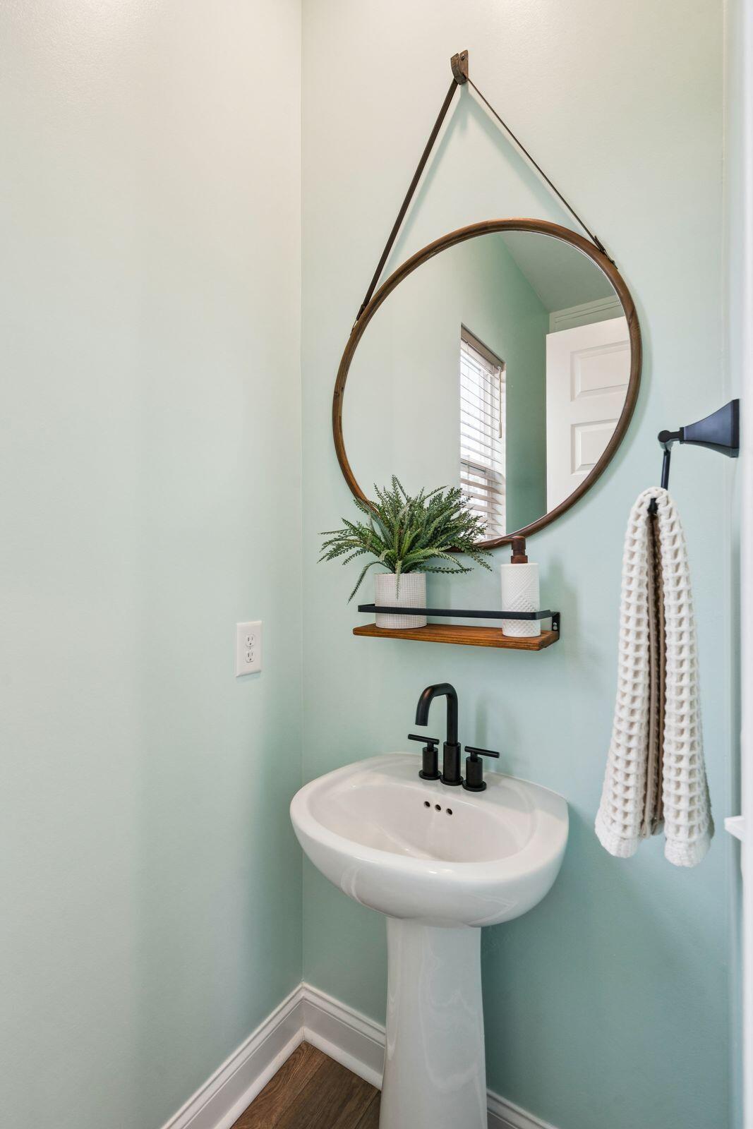 403 North Commodore Way Summerville, SC 29483 - Photo 20 of 54 Updated Half Bath