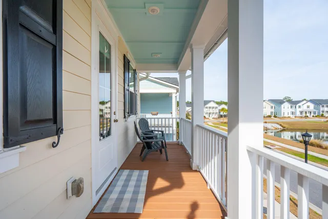 $399,950 | 403 North Commodore Way, Summerville, SC 29483