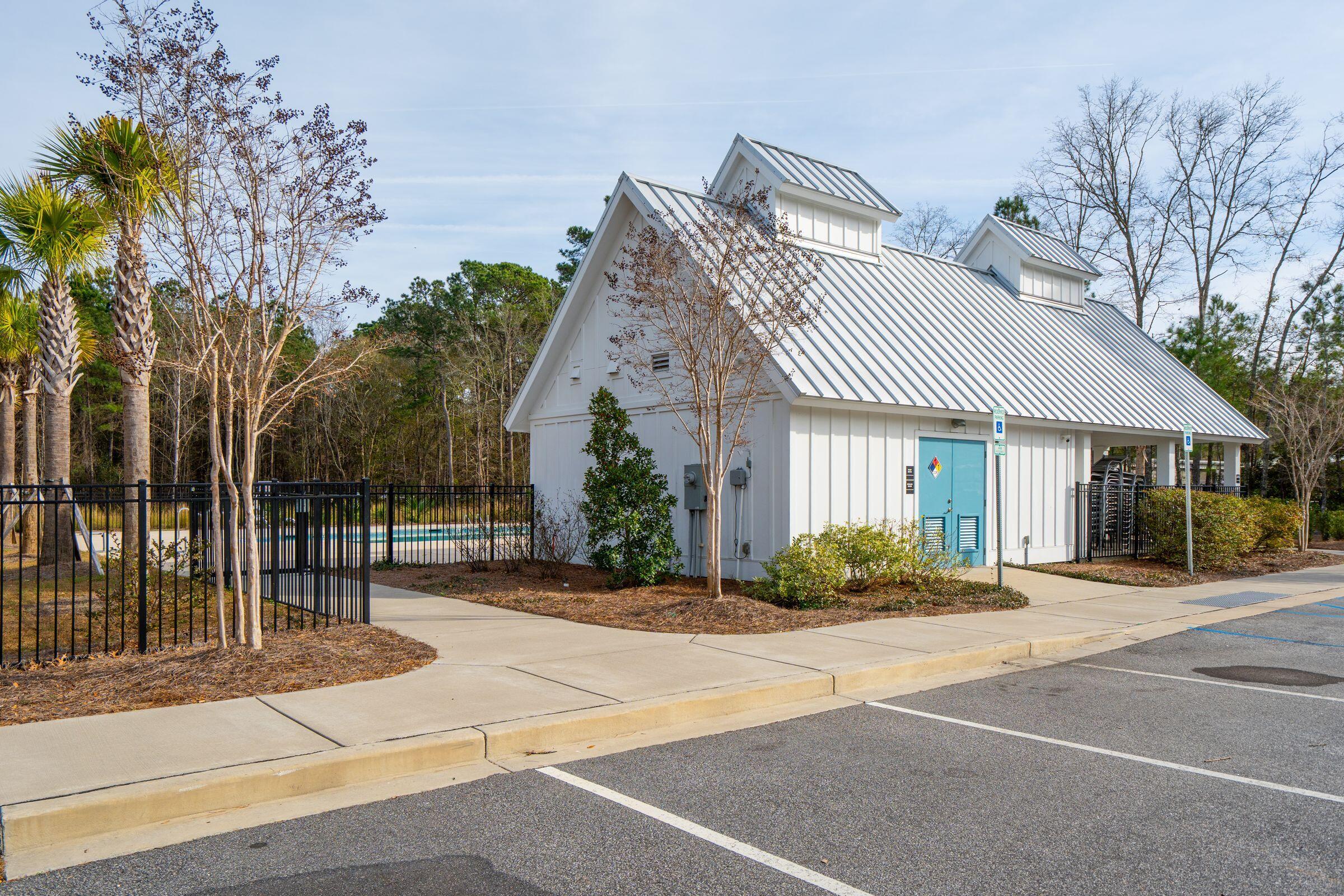 403 North Commodore Way Summerville, SC 29483 - Photo 47 of 54 Limehouse Village Pool