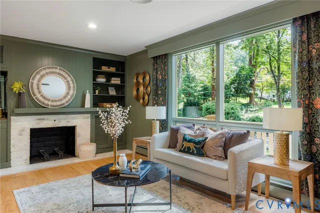 $1,475,000 | 210 West Hillcrest Avenue, Aylett, VA 23009