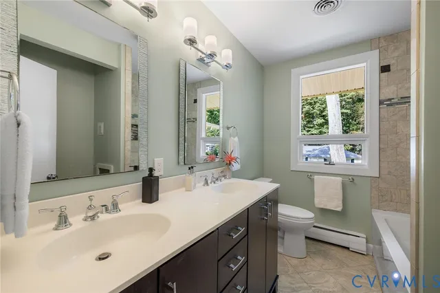 $1,475,000 | 210 West Hillcrest Avenue, Aylett, VA 23009