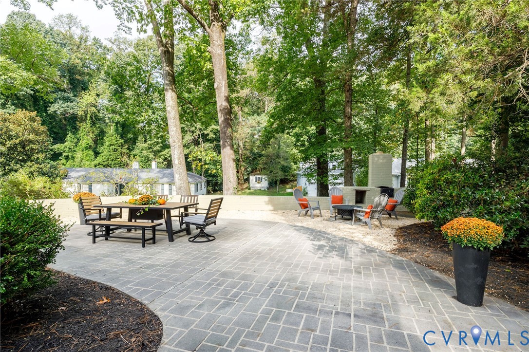210 West Hillcrest Avenue Aylett, VA 23009 - Photo 42 of 50 a view of outdoor space with seating area