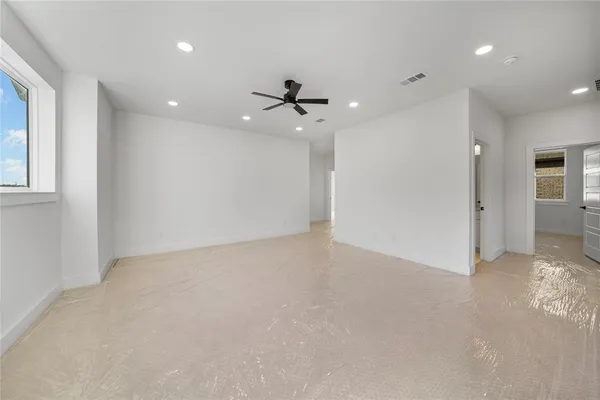 $600,000 | 2117 Oak Haven Court, Garland, TX 75044