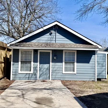 $750 | 116 East Jack Street, Unit 1/2, Baytown, TX 77520